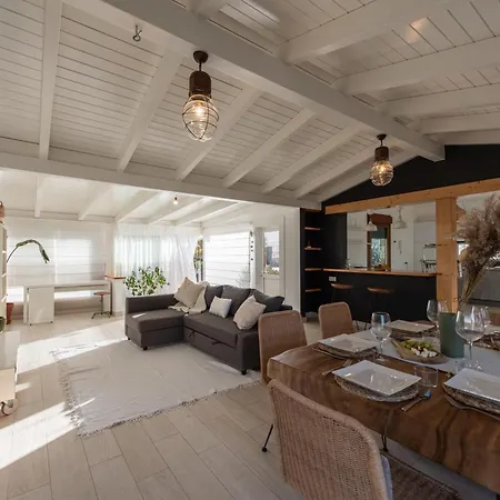 Tatil Evi Tetir Black House *