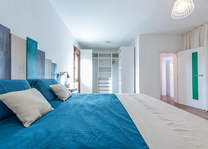 Casa de Férias Tetir Black House *